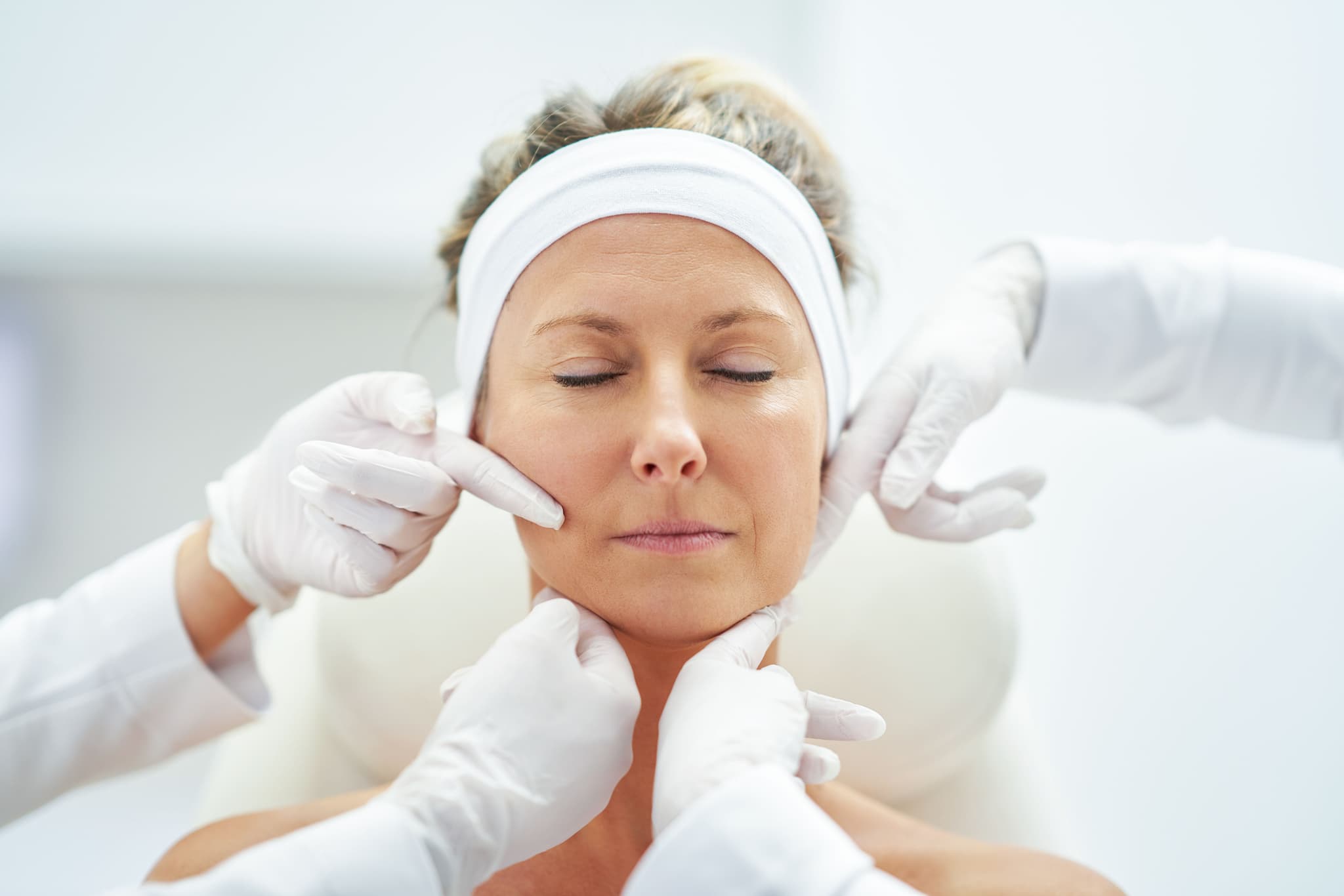 Sculptra vs Juvederm: Which Injectable is Right for You?